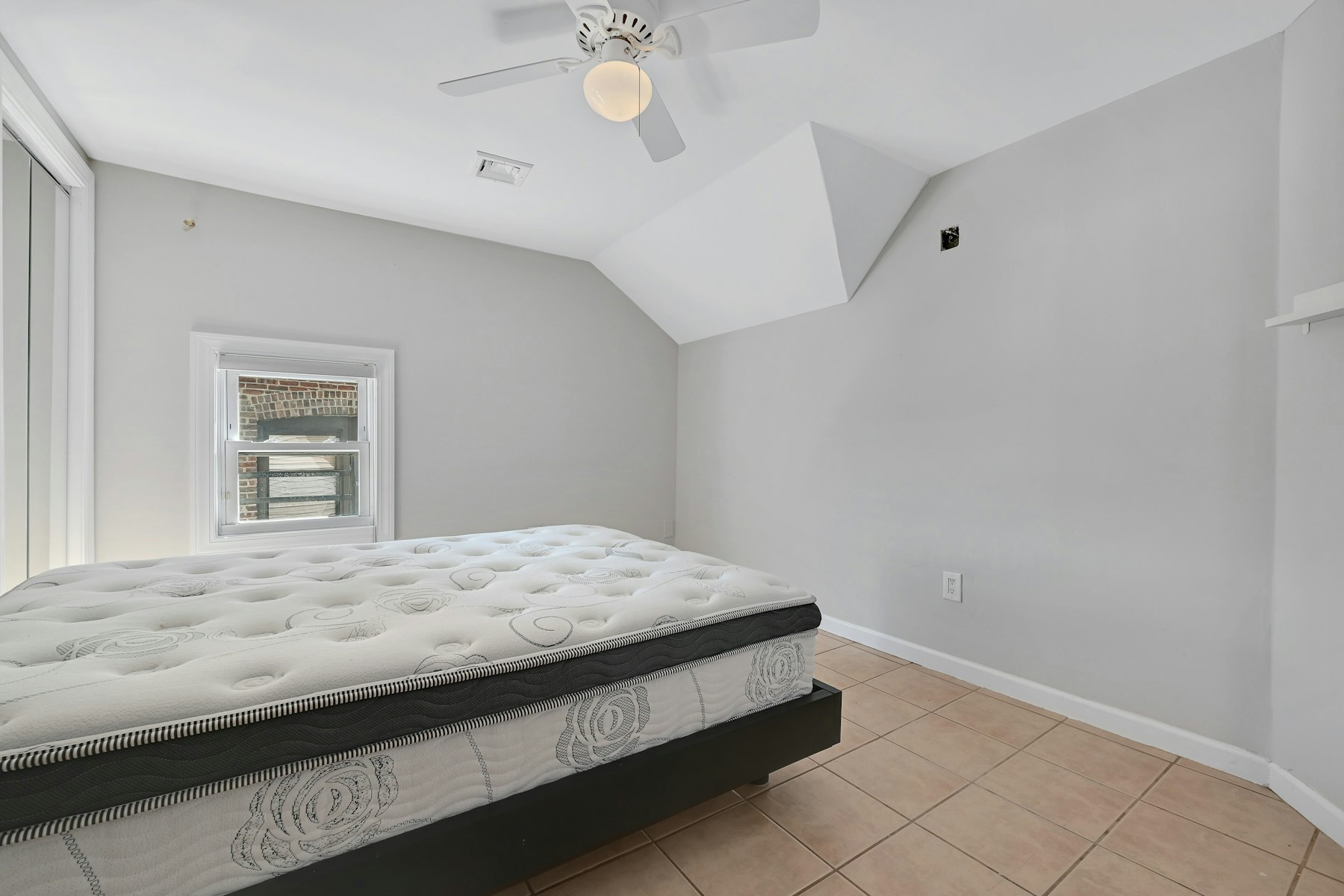 30 Columbia Terrace Apt 2